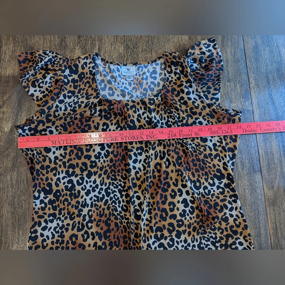 Worthington Leopard Print Blouse with‎ Flutter Sleeves